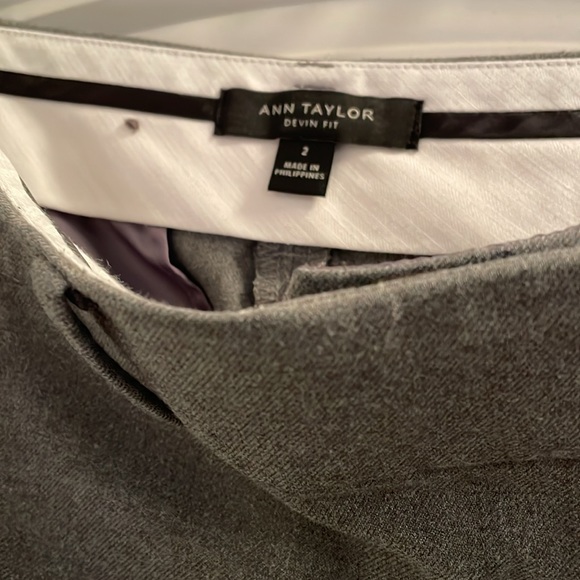 Ann Taylor Devin Gray Dress Pants Size 2 - Picture 4 of 5